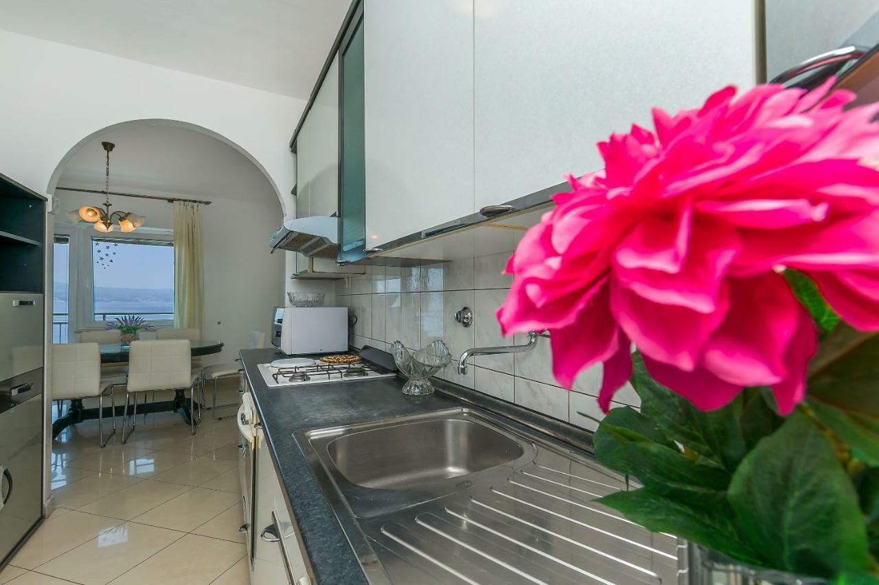 Apartment Marijana Omiš Extérieur photo